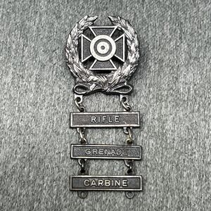 Vintage Vietnam Era US Army Weapons Qualification Badge Rifle Grenade Carbine